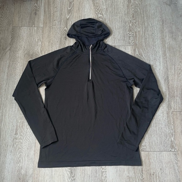 Lululemon Metal Vent LS Quarter Zip - Size M - Black - Picture 1 of 9